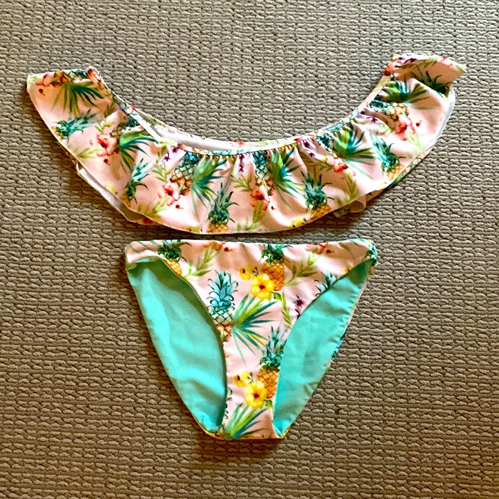 Girls size 12 (runs small) Snapperrock bikini